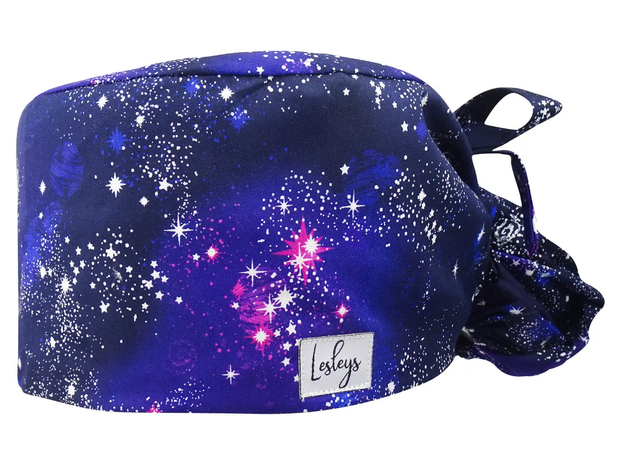 Stoff OP-Haube für lange Haare im Design - Galaxy