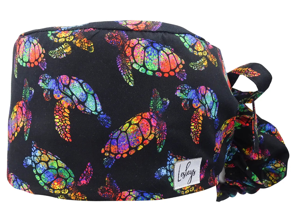 Stoff OP-Haube für lange Haare im Design - Rainbow Turtle