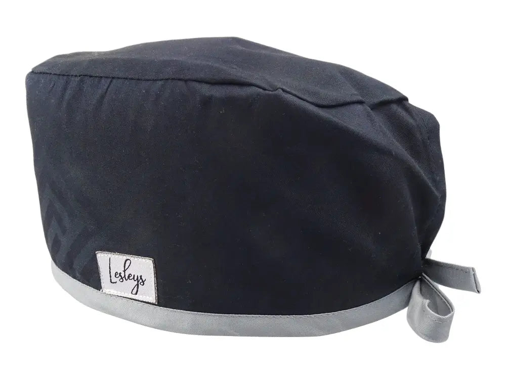 op-haube-dunkle-dreiecke-slim