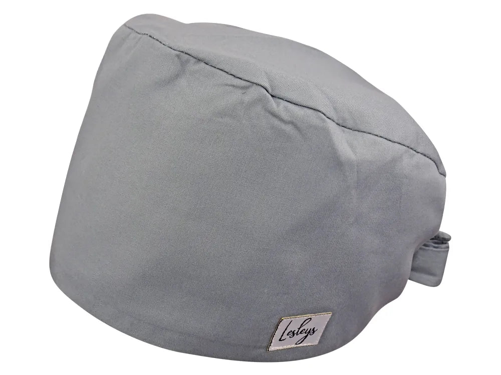 Stoff OP Haube aus Baumwolle Mondsteingrau. Bunte OP Mütze für Damen und Herren