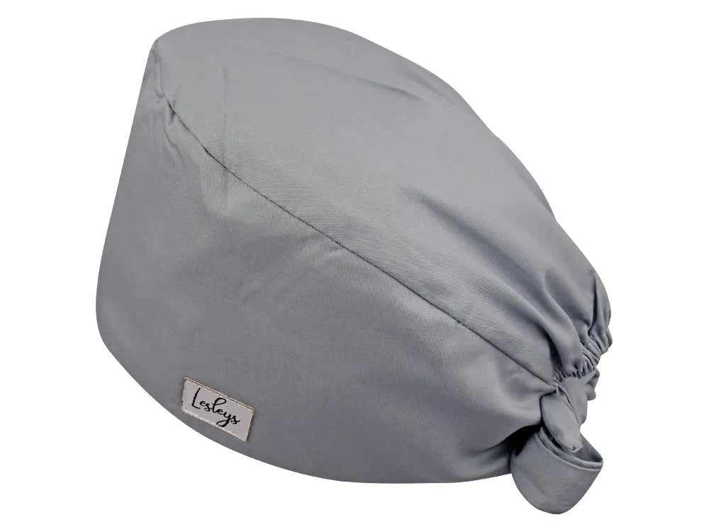 Stoff OP Haube aus Baumwolle Mondsteingrau. Bunte OP Mütze für Damen und Herren