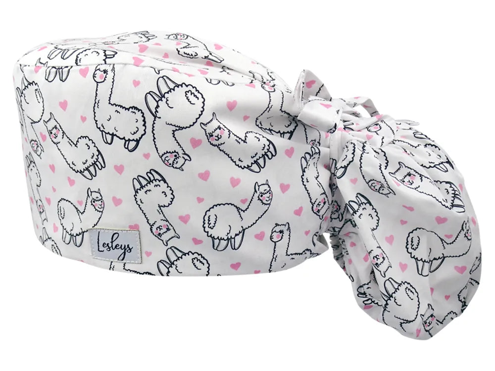 Stoff OP Haube aus Baumwolle Alpaka Farm. Bunte OP Mütze für Damen und Herren