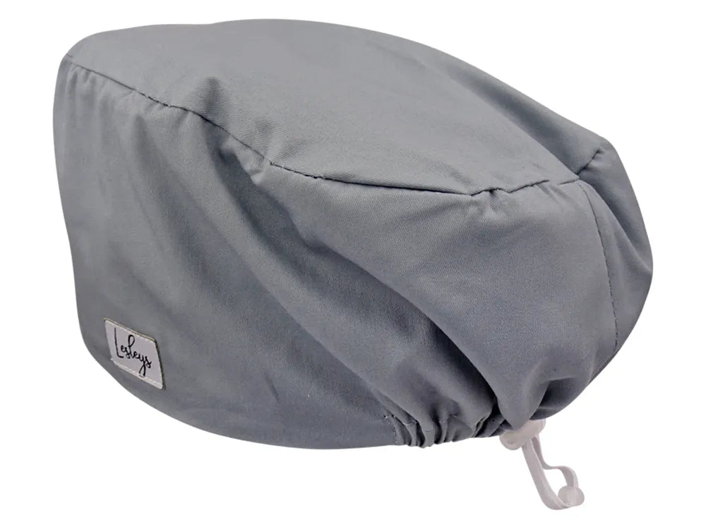 Stoff OP Haube aus Baumwolle Mondsteingrau. Bunte OP Mütze für Damen und Herren