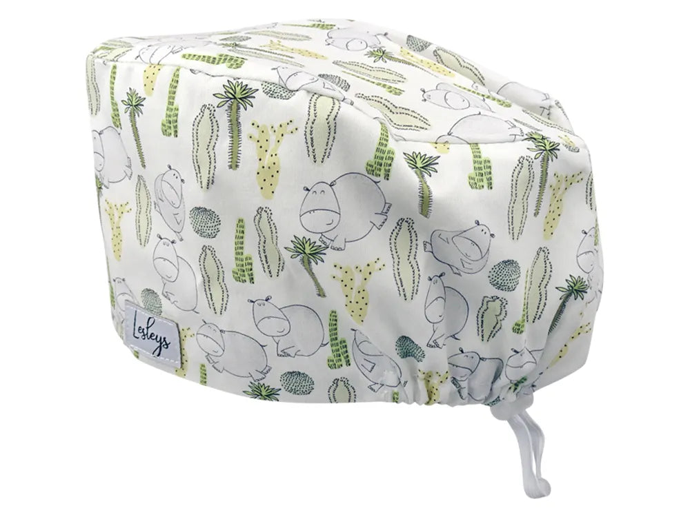 Stoff OP Haube aus Baumwolle Hippos. Bunte OP Mütze für Damen und Herren