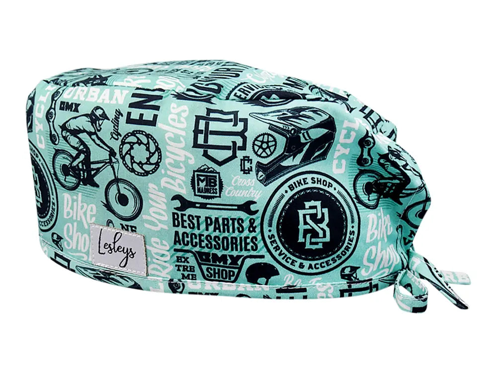 Stoff OP Haube aus Baumwolle Cyclery. Bunte OP Mütze für Damen und Herren