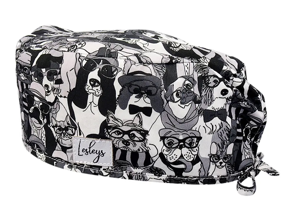 Stoff OP Haube aus Baumwolle Elegant Pets. Bunte OP Mütze für Damen und Herren