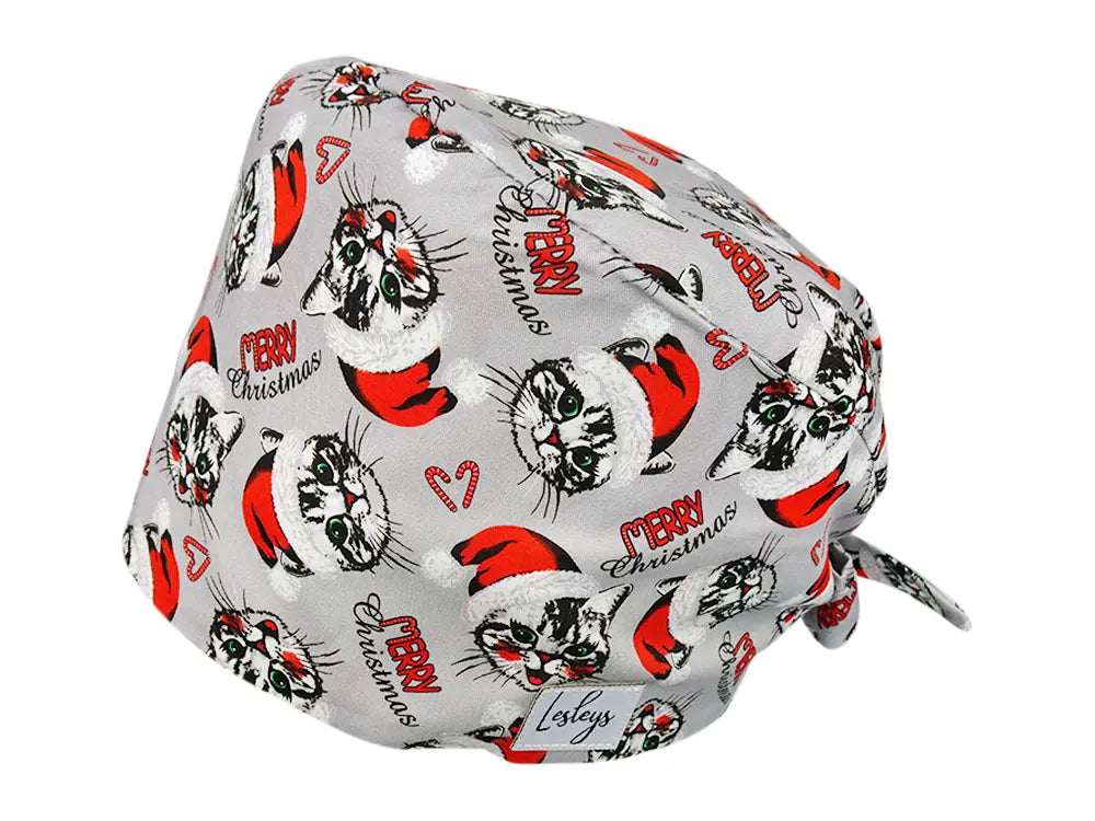 Stoff OP Haube aus Baumwolle Christmas Cats. Bunte OP Mütze für Damen und Herren