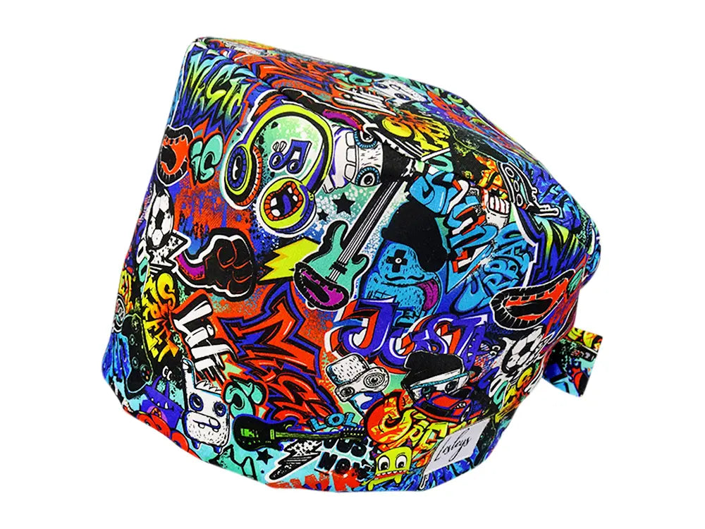 Stoff OP Haube aus Baumwolle Graffiti. Bunte OP Mütze für Damen und Herren