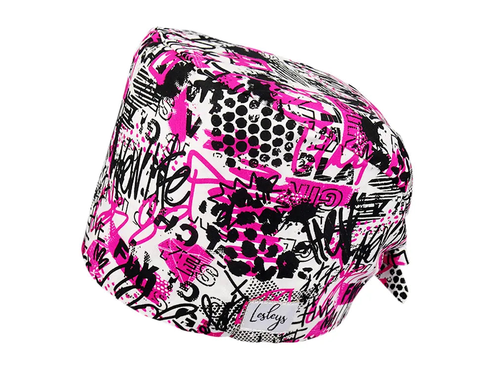 Stoff OP Haube aus Baumwolle Pink Glamour. Bunte OP Mütze für Damen und Herren