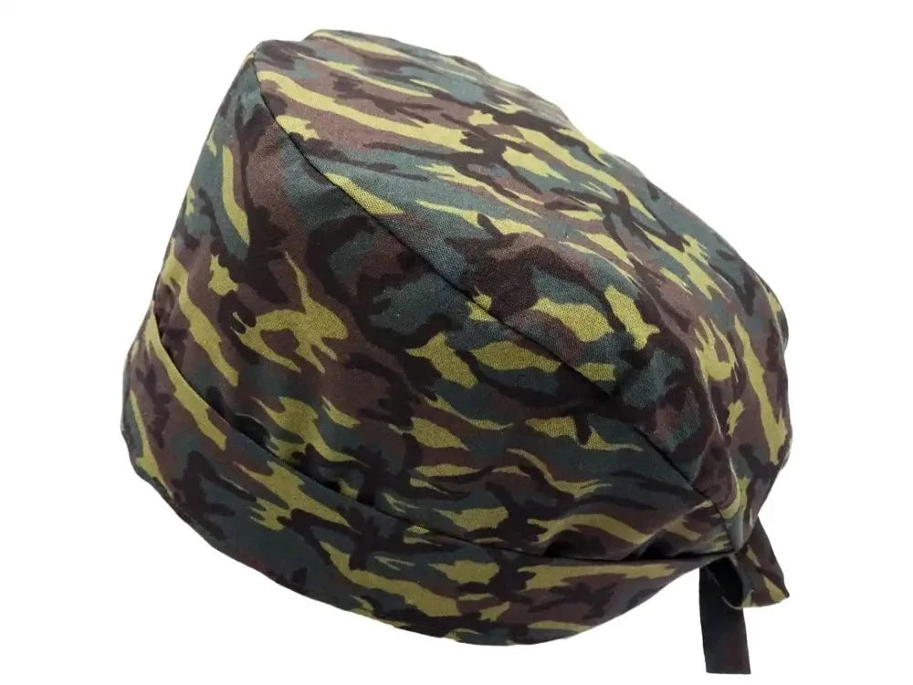 Lesleys OP-Haube für lange Haare Waldcamo - Stoff OP-Haube aus 100% Baumwolle