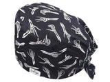 op-haube-handgelenk-knochen-bandana