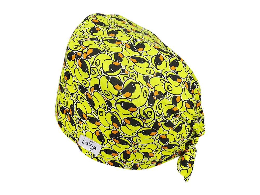 Stoff OP Haube aus Baumwolle Quietsche Ente. Bunte OP Muetze fuer Damen und Herren