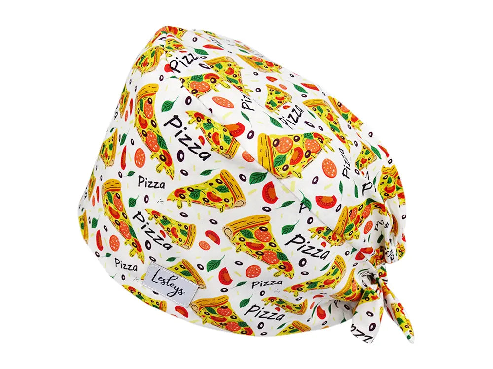 Stoff OP Haube aus Baumwolle Pizza. Bunte OP Muetze fuer Damen und Herren