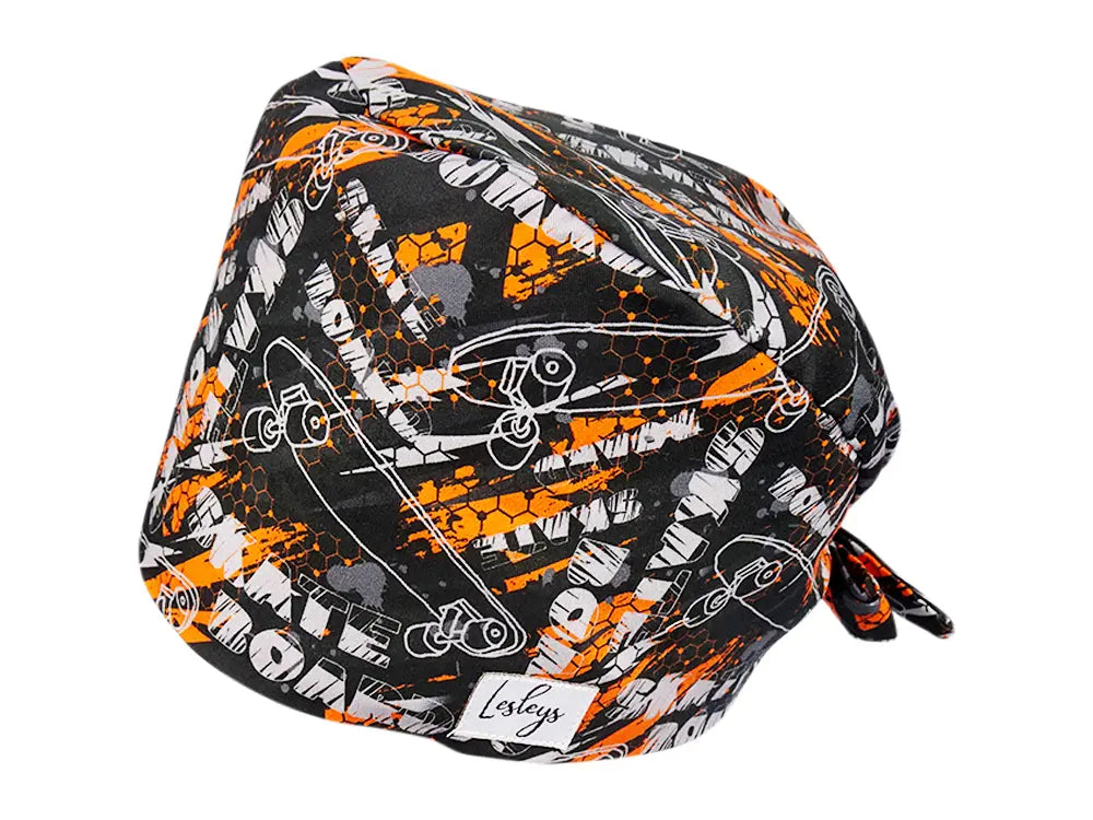Stoff OP Haube aus Baumwolle skateboard. Bunte OP Muetze fuer Damen und Herren