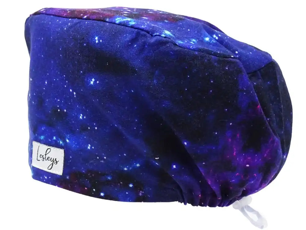 Komfort Stoff OP-Haube Blue Space für lange Haare aus Baumwolle - Lesleys
