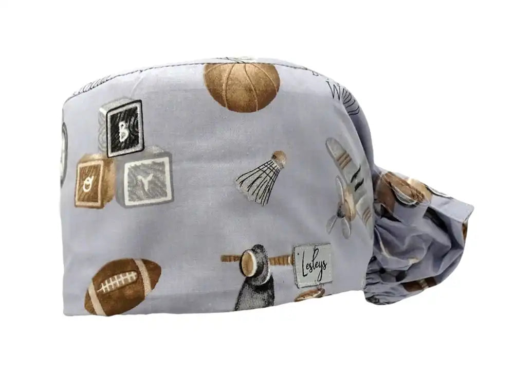 Ponytail Stoff OP-Haube Retro Toys für lange Haare aus Baumwolle - Lesleys