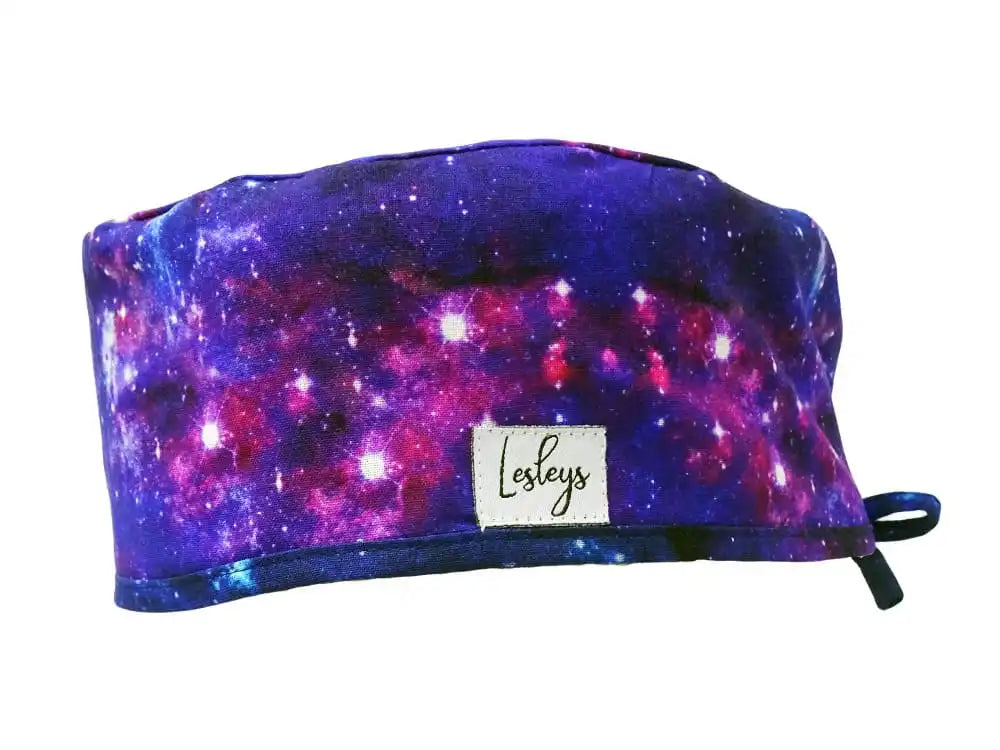 Stoff OP-Haube aus Baumwolle Blue Space - Kurze Haare